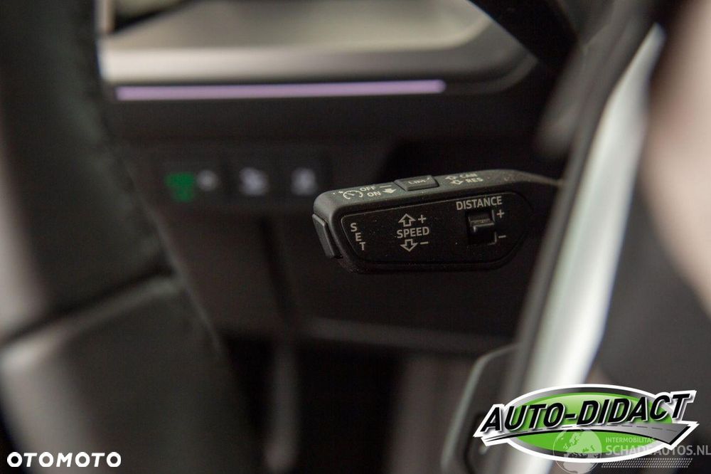 Audi Q4 e-tron Standard - 25
