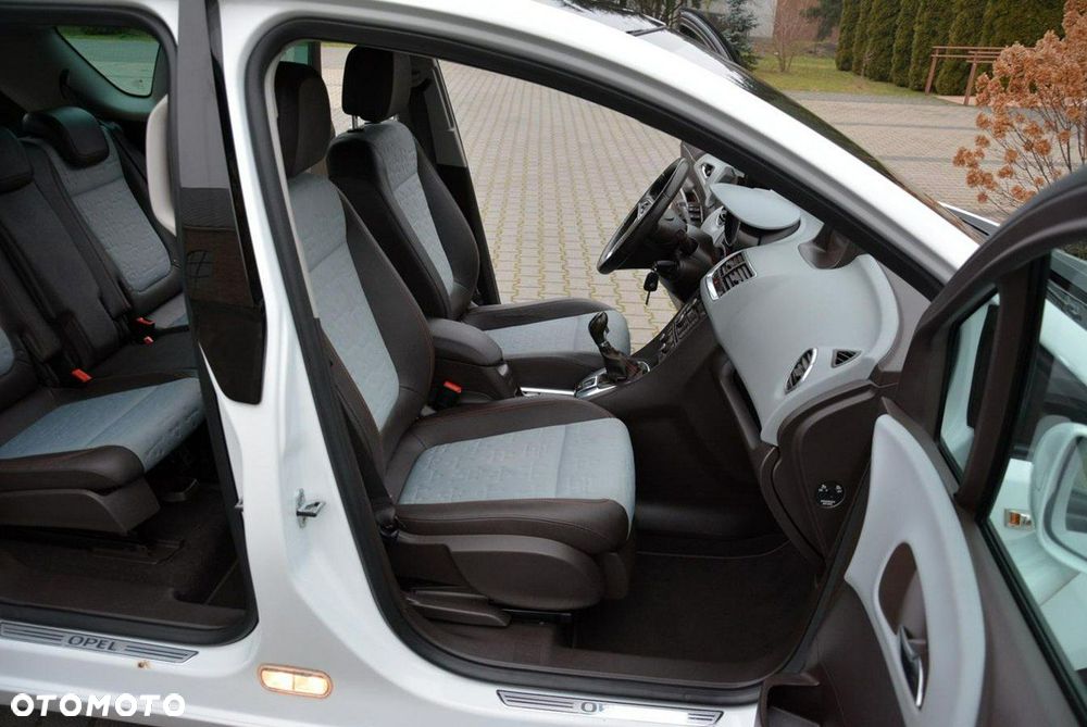 Opel Meriva 1.7 CDTI Innovation - 17