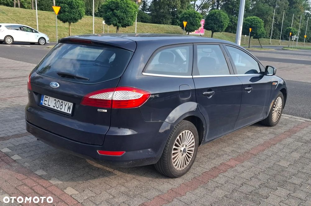 Ford Mondeo 2.0 TDCi Titanium - 4