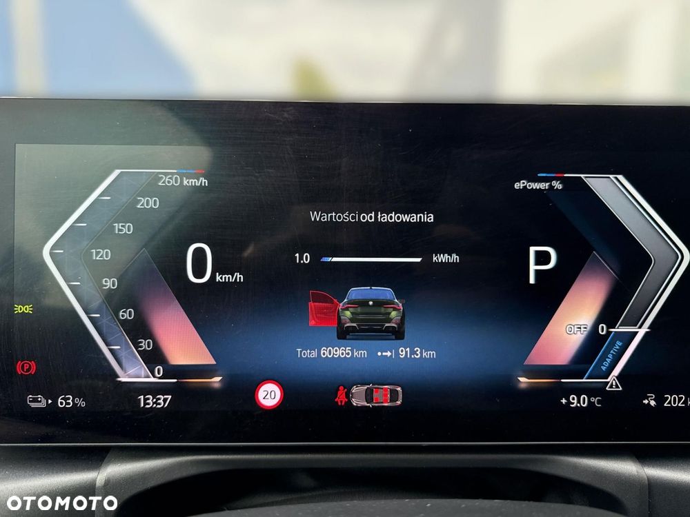 BMW i4 - 15