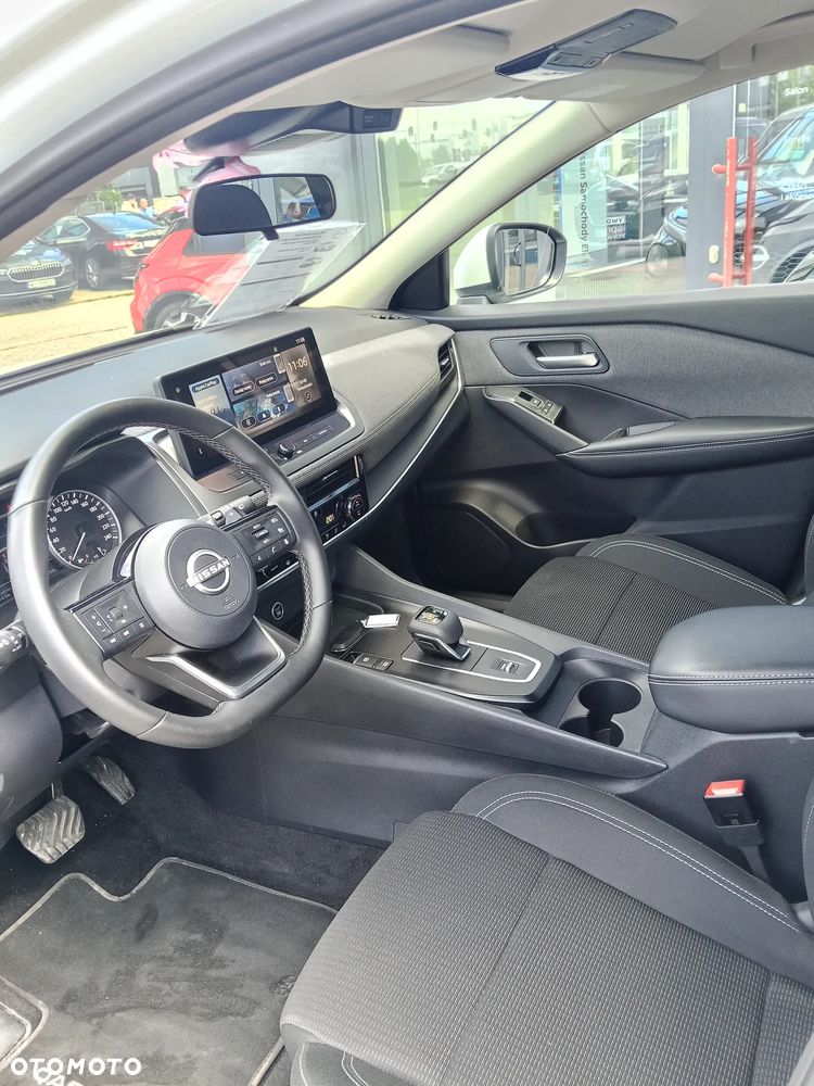 Nissan Qashqai 1.3 DIG-T MHEV Acenta Xtronic - 11