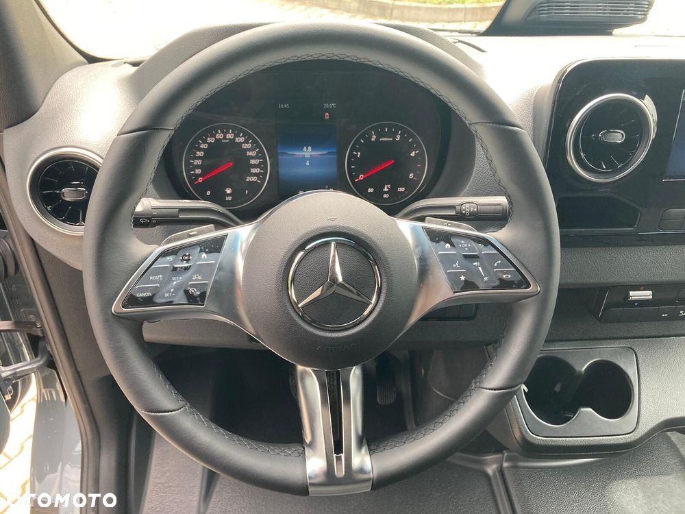 Mercedes-Benz Sprinter 317 CDI OM654 - 14