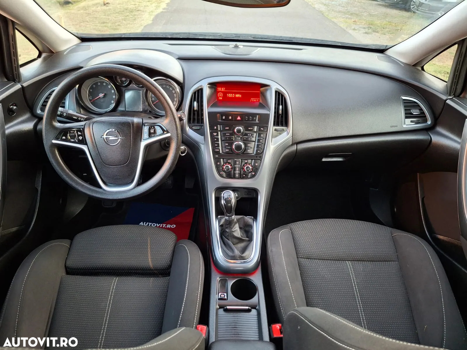 Opel Astra 1.4 Turbo Exklusiv - 6