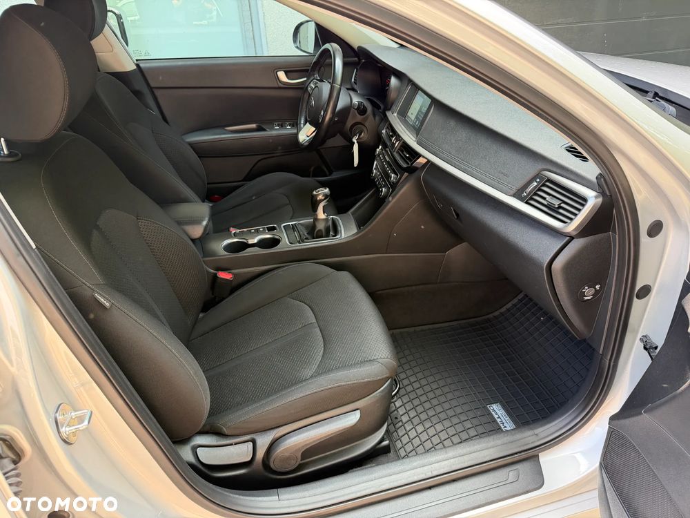 Kia Optima 1.6 CRDI SCR M - 17