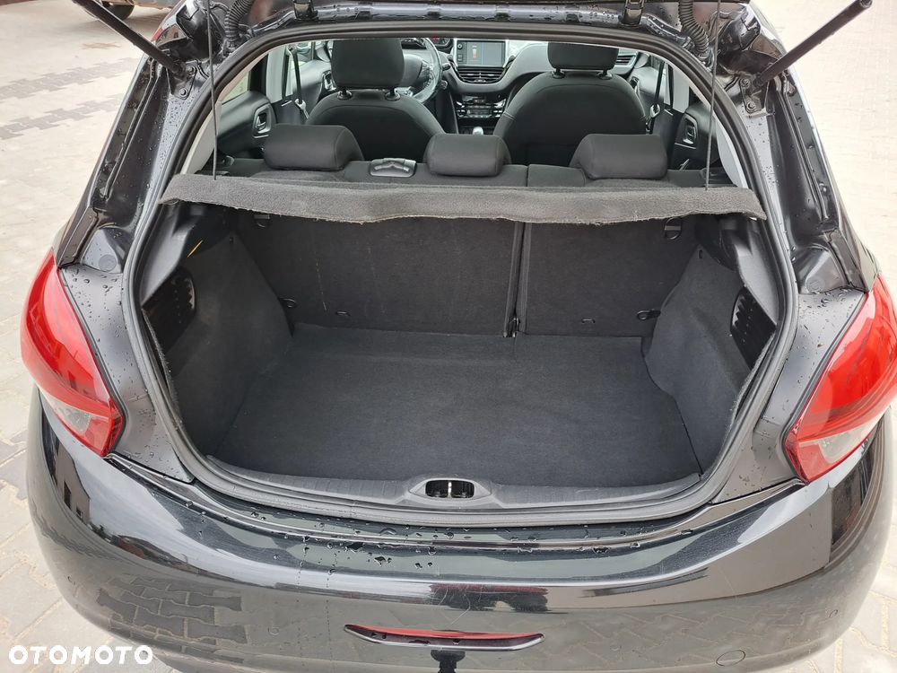 Peugeot 208 1.6 BlueHDi Active S&S - 13