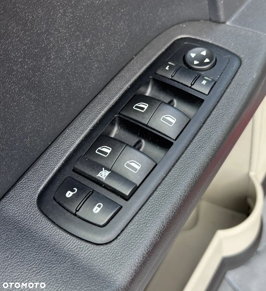 Dodge Journey - 13