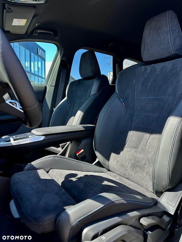 BMW X1 sDrive18i - 10