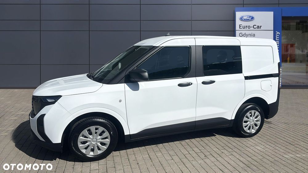 Ford Transit Courier - 3