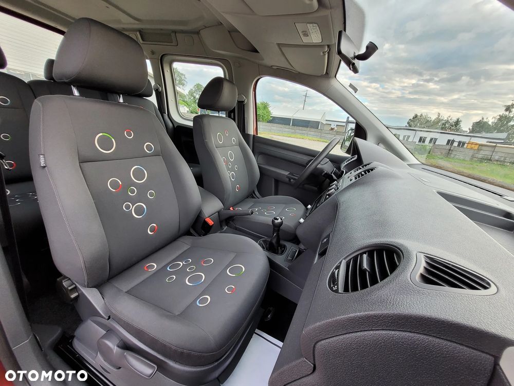 Volkswagen Caddy Comfortline BMT - 16
