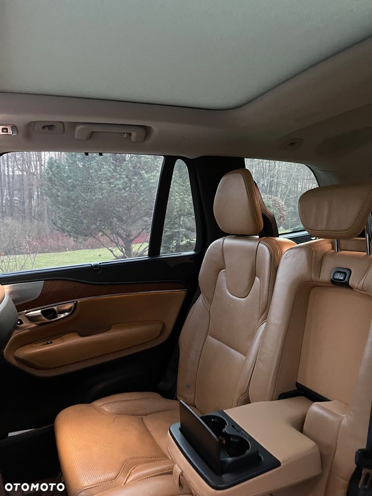 Volvo XC 90 D5 SCR AWD Inscription 7os - 19