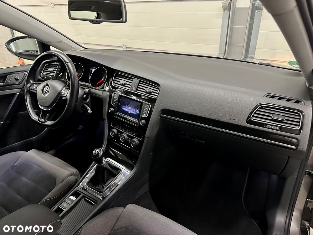 Volkswagen Golf VII 1.4 TSI BMT Comfortline - 9