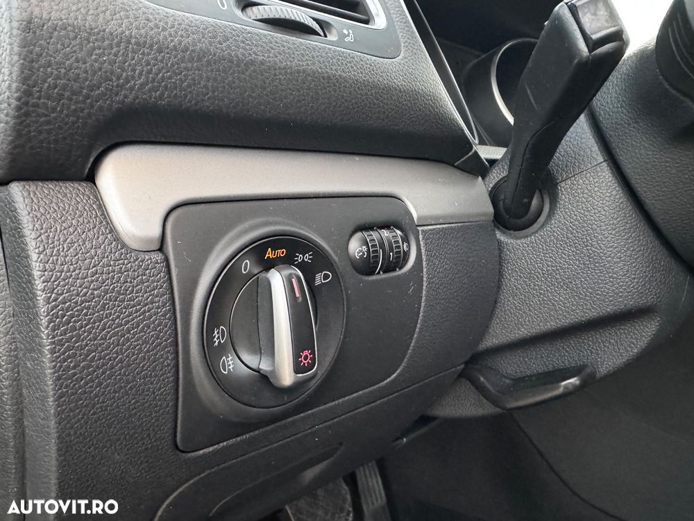 Volkswagen Golf Variant 1.6 TDI DPF DSG Comfortline - 13