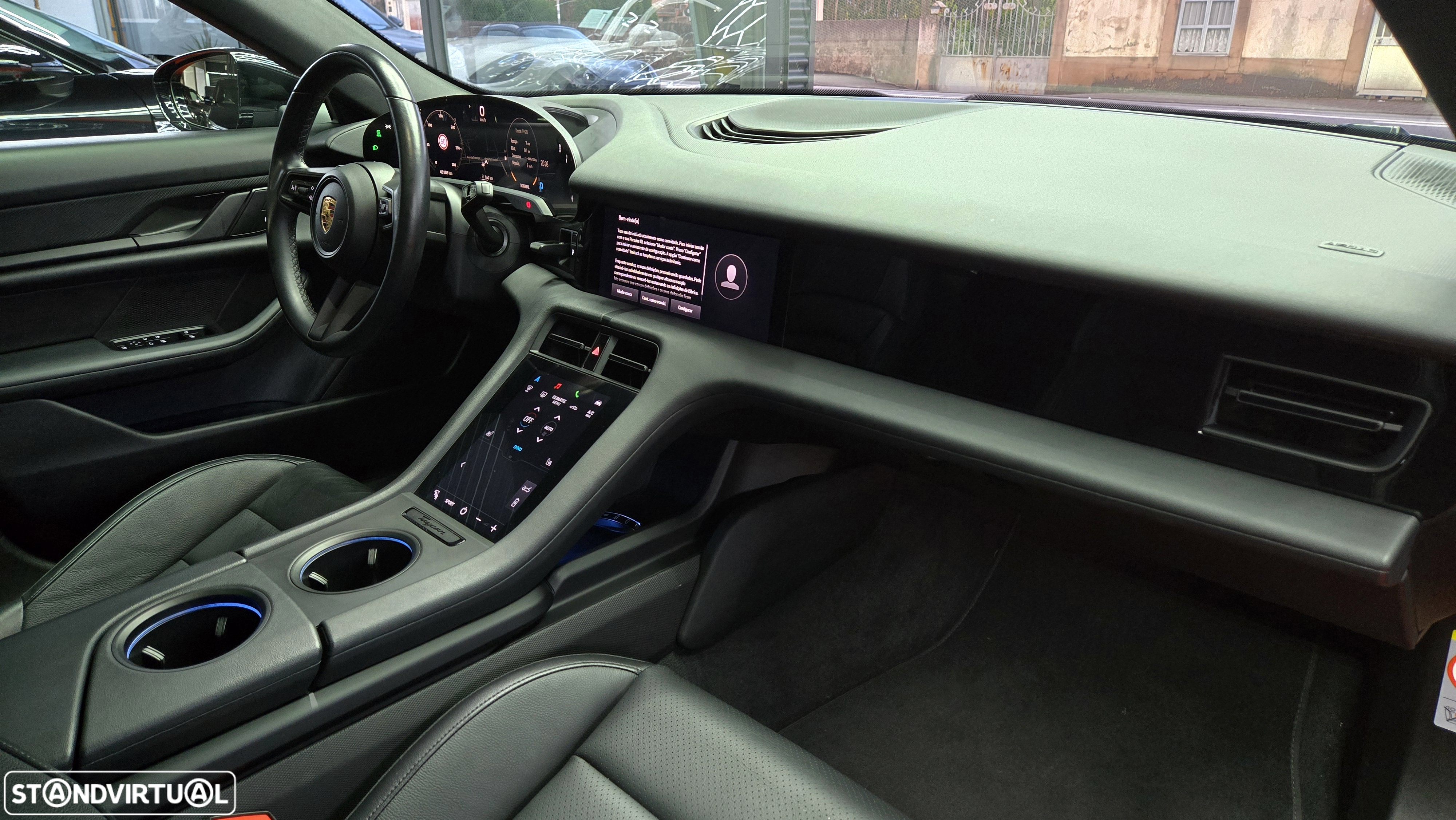 Porsche Taycan Sport Turismo Standard - 29