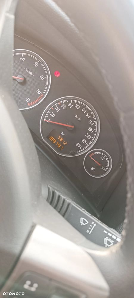 Opel Vectra 1.9 CDTI Comfort - 7