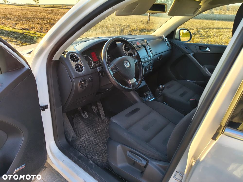 Volkswagen Tiguan 2.0 TDI 4Mot Sport&Style - 6
