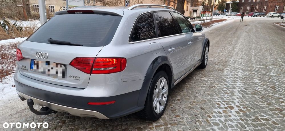 Audi A4 Allroad - 9