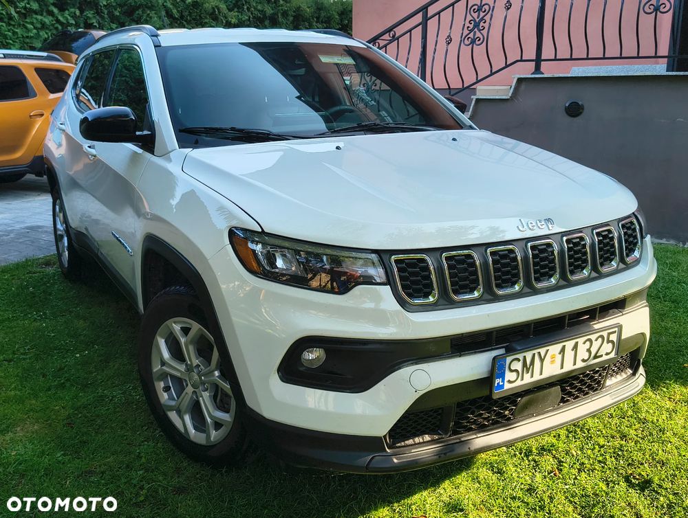 Jeep Compass - 10
