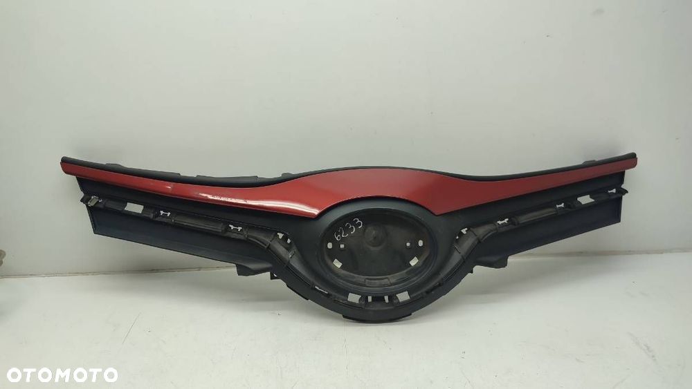 ATRAPA GRILL BLENDA PRZÓD ZDERZAKA LIFT TOYOTA YARIS III 53101-0D660 - 1