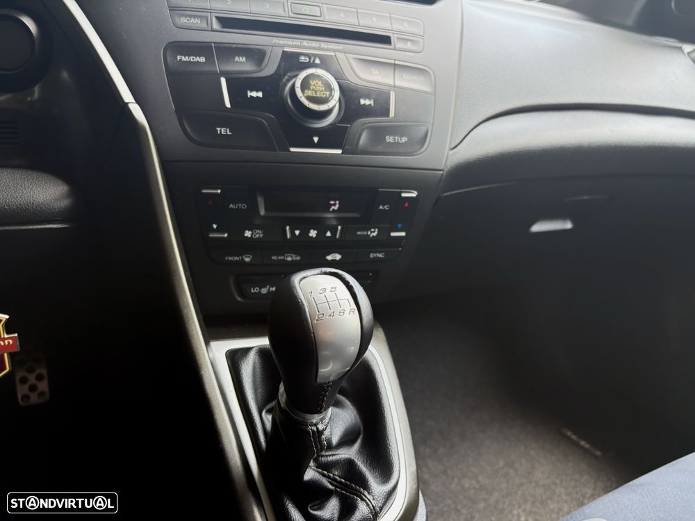 Honda Civic 1.6 i-DTEC Sport - 17