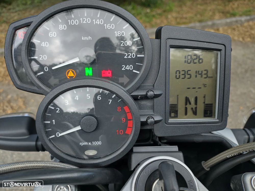 BMW R 1200 R - 11