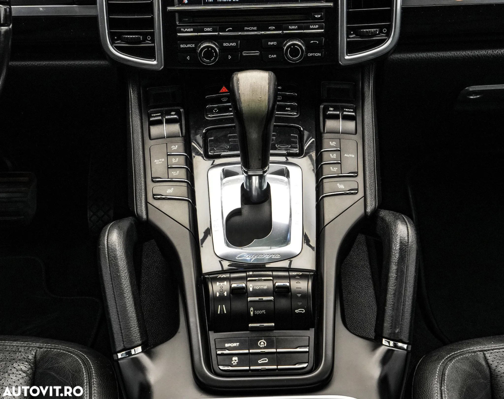 Porsche Cayenne 3.0 L V6 - 18