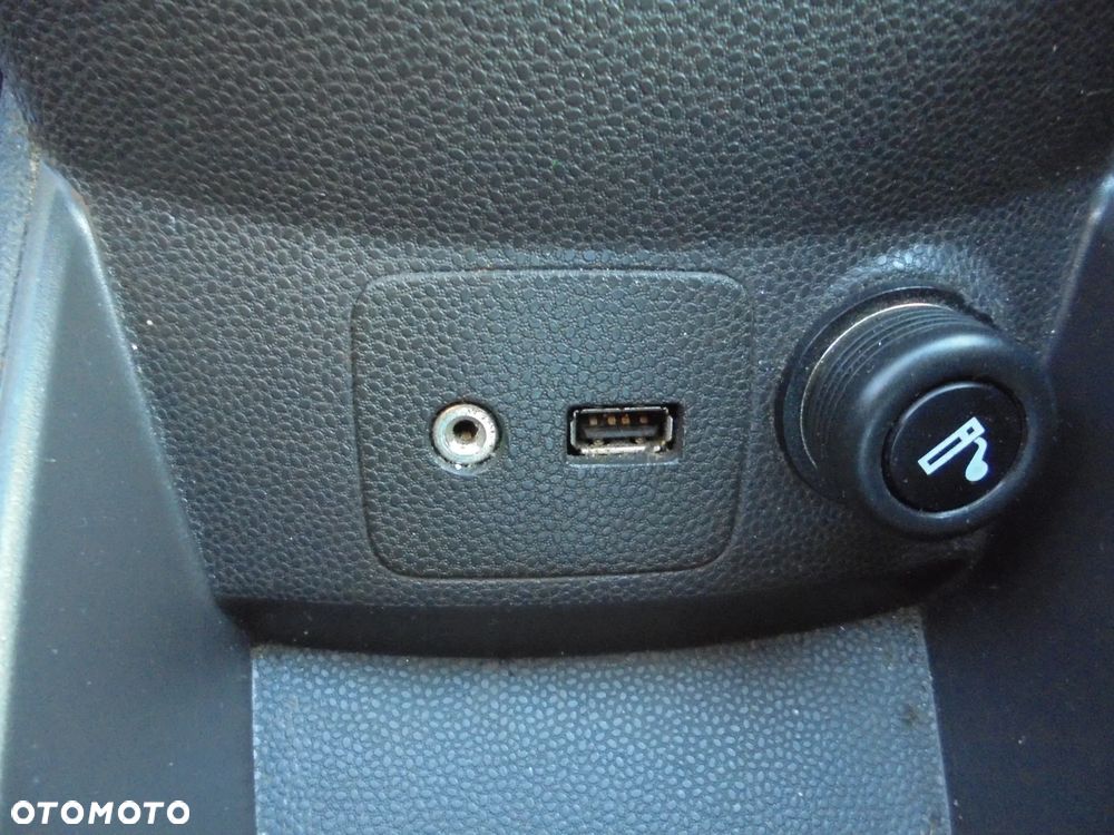 Ford Fiesta 1.25 Ambiente - 16