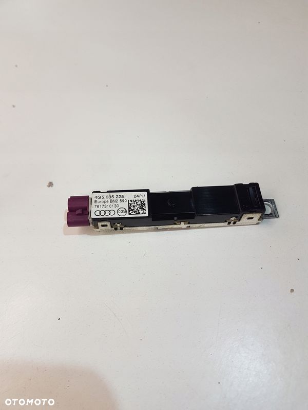 WZMACNIACZ ANTENOWY AUDI A6 C7 A7 4G5035225 - 1
