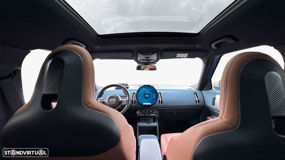 MINI Countryman E Favoured M - 14