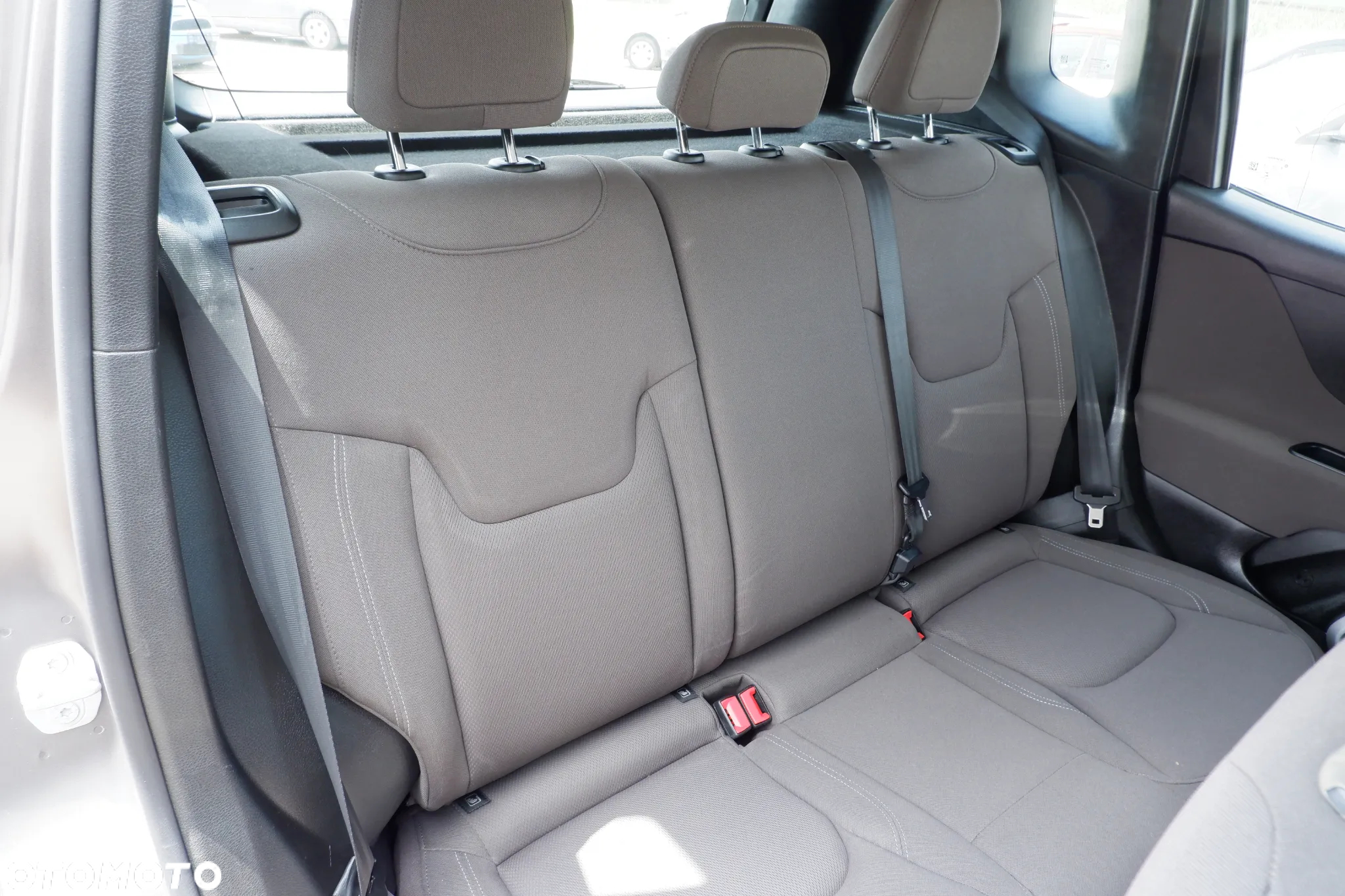 Jeep Renegade 2.0 MultiJet Longitude 4WD S&S - 12
