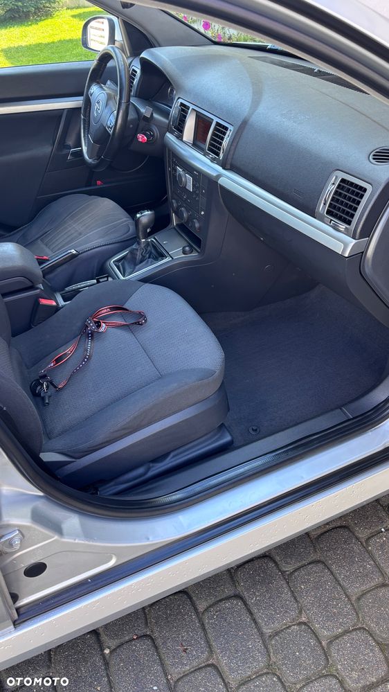 Opel Vectra 1.9 CDTI - 9