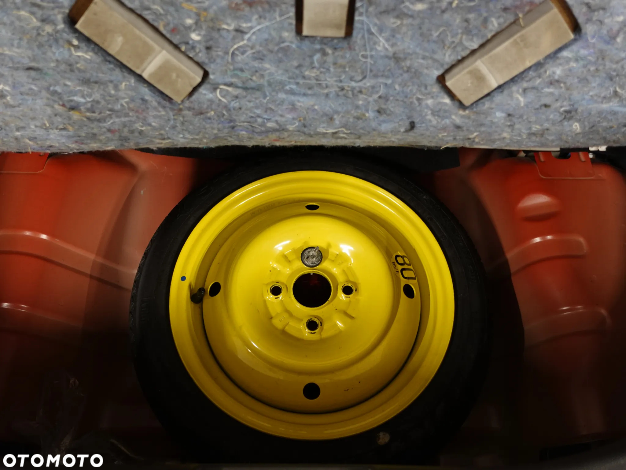 Suzuki Alto 1.0 Club - 28
