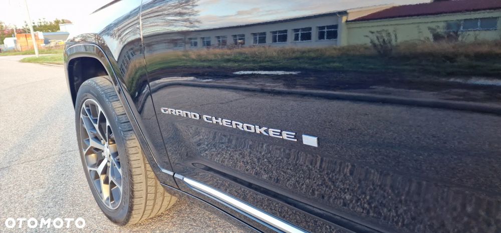 Jeep Grand Cherokee 5.7 V8 HEMI 4WD Automatik Summit - 9
