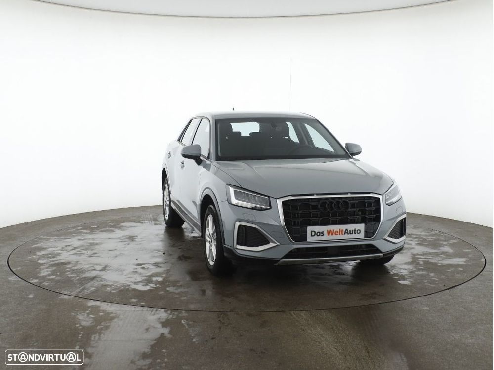 Audi Q2 35 TFSI Advanced S tronic — fotografia 2