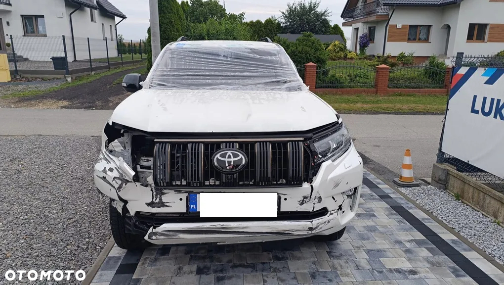 Toyota Land Cruiser LC 2.8 D-4D Invincible - 8
