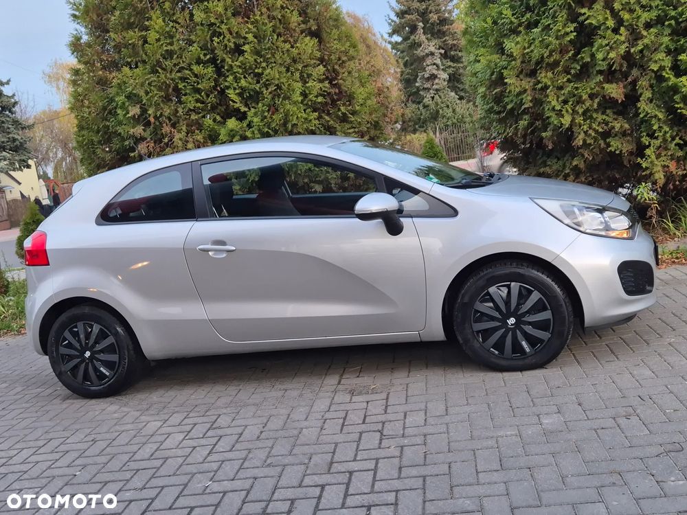 Kia Rio 1.1 CRDI Spirit - 13