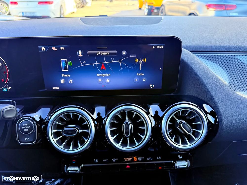 Mercedes-Benz GLA 200 AMG Line - 19