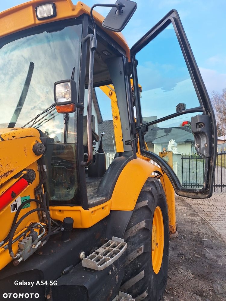 JCB 3CX - 7