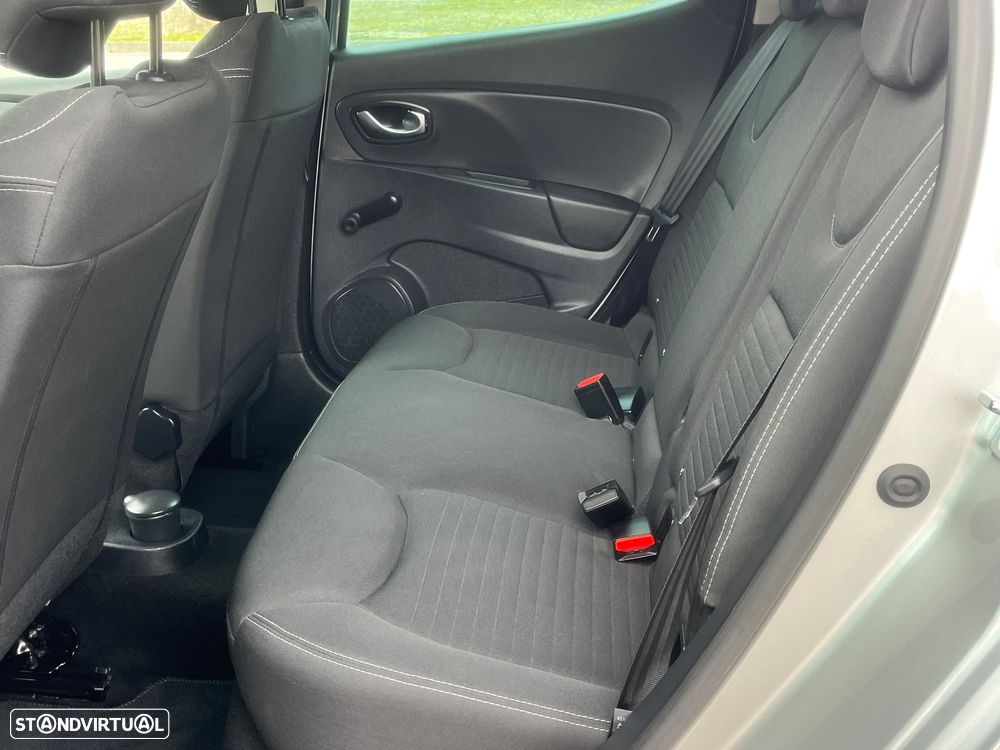 Renault Clio 1.5 dCi Limited EDition - 10