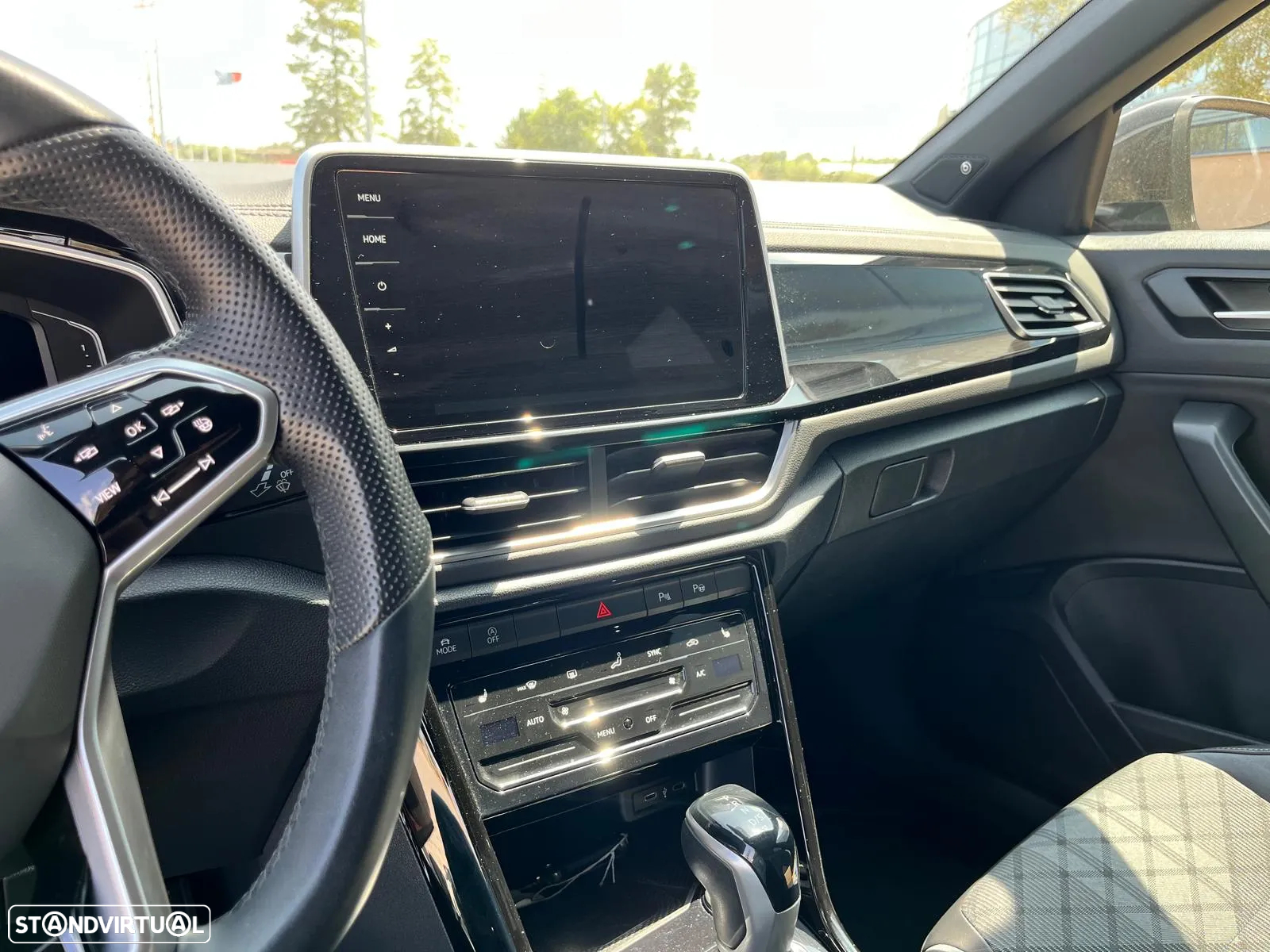 VW T-Roc 2.0 TDI R-Line DSG - 9