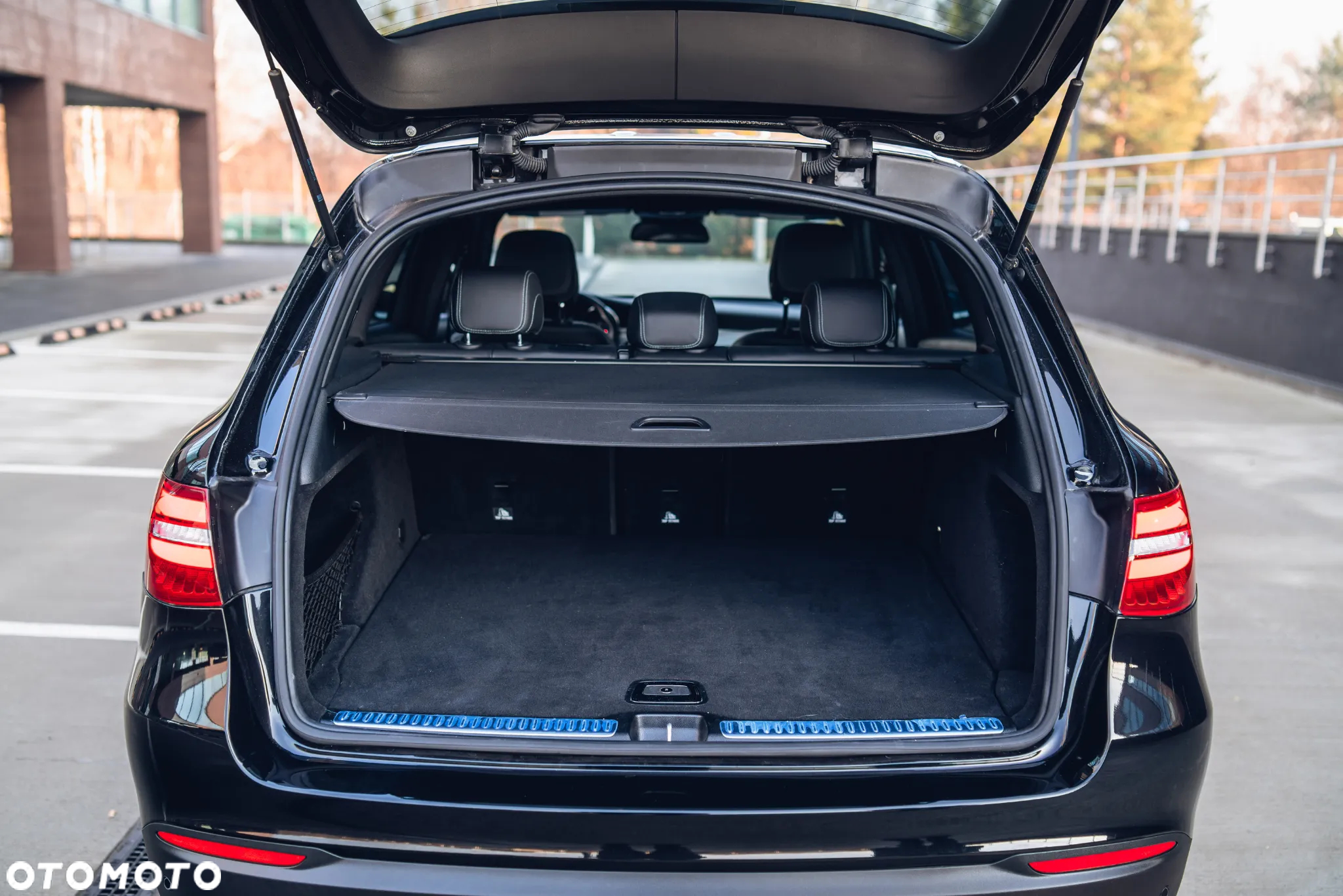 Mercedes-Benz GLC 300 4Matic 9G-TRONIC - 40
