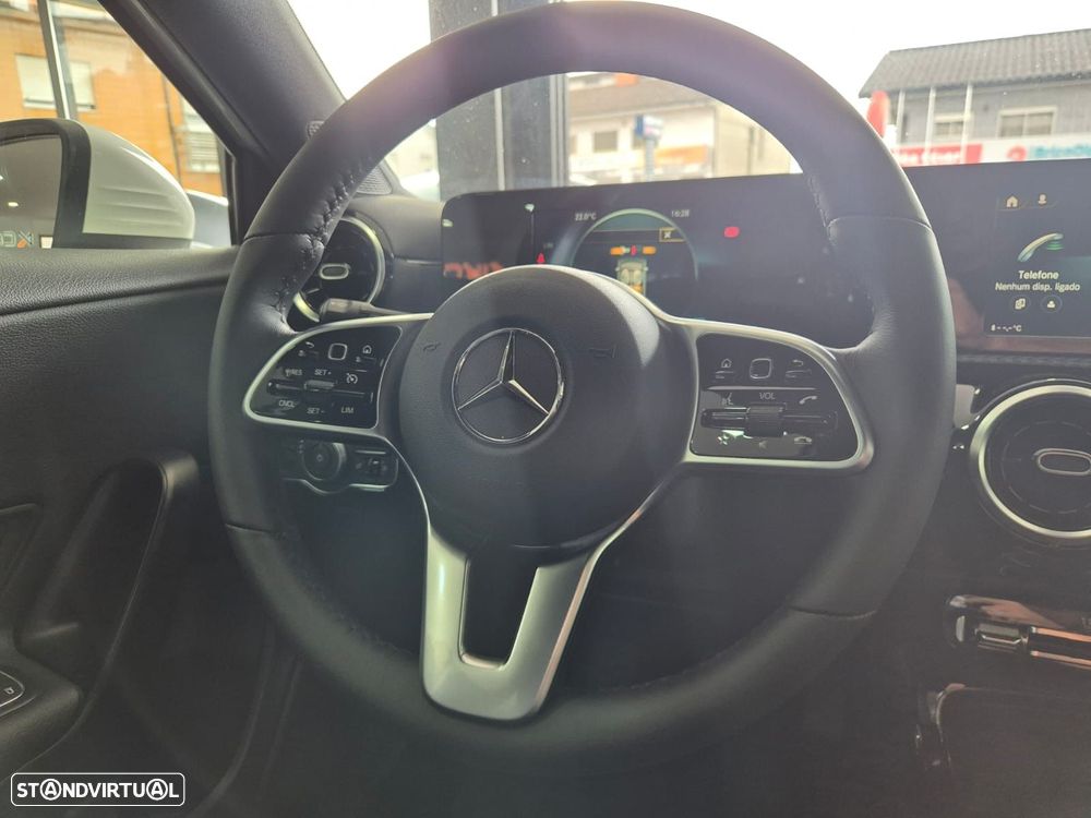 Mercedes-Benz A 180 d Style Plus - 15