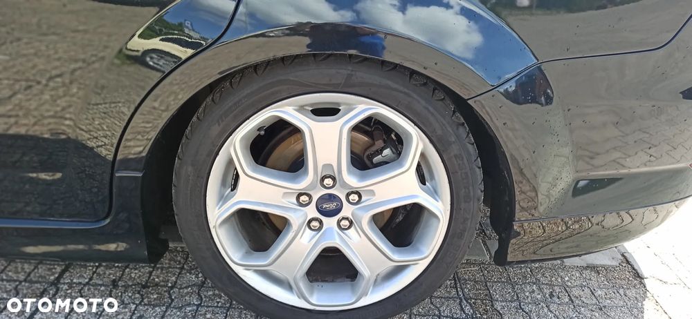 Ford Mondeo 2.5 Titanium S - 24
