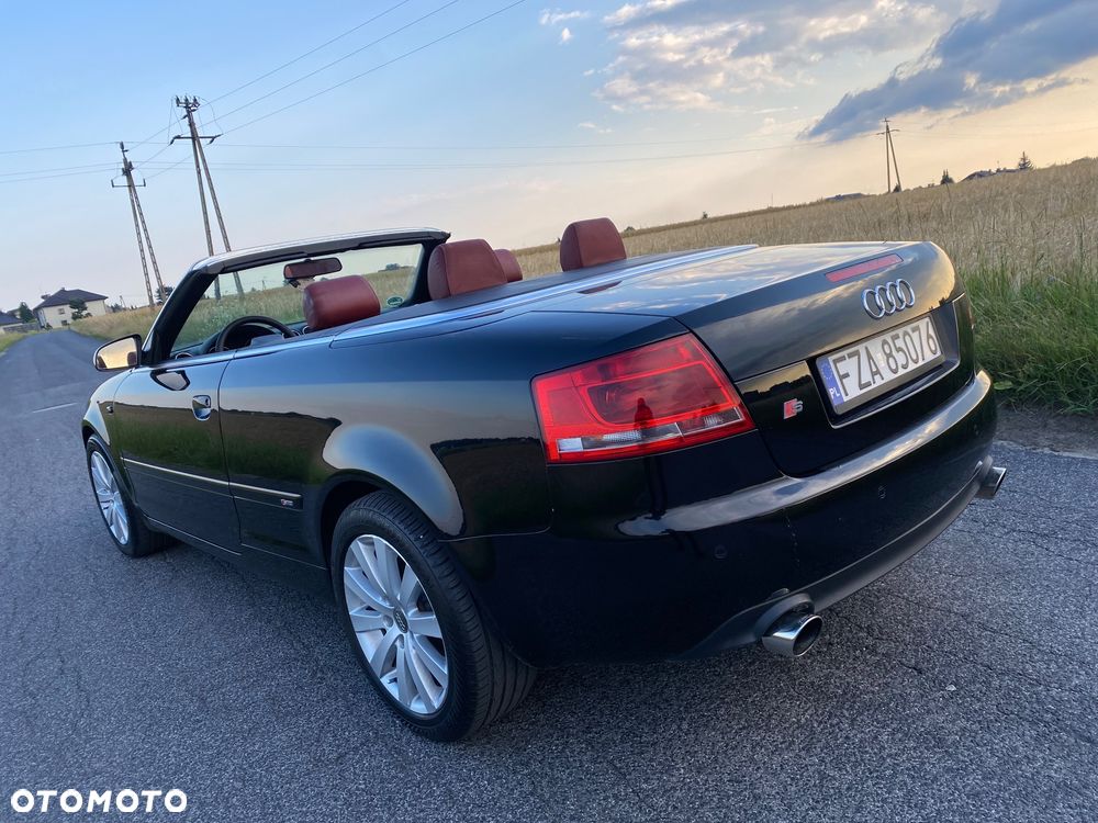 Audi A4 Cabrio - 4