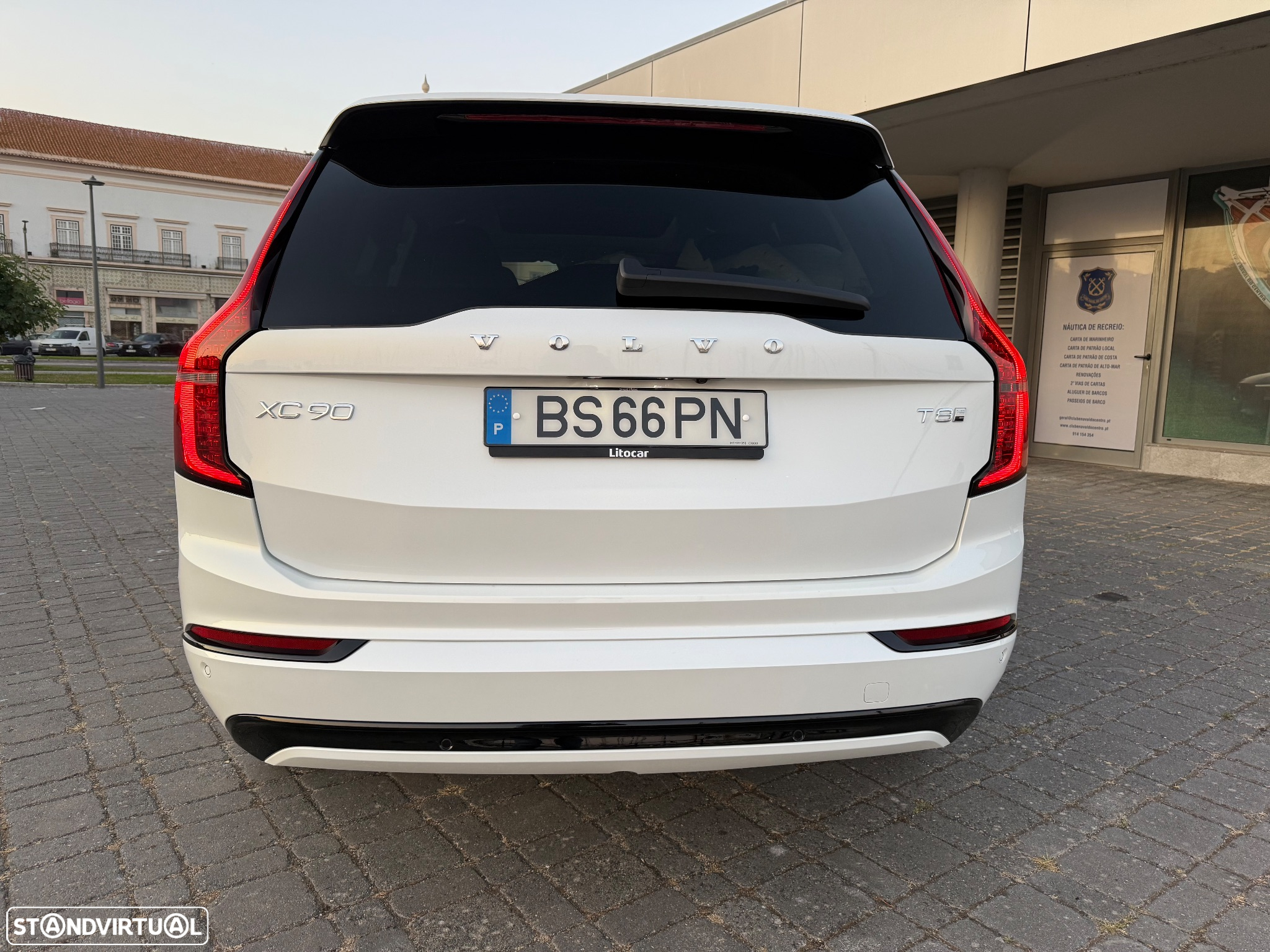 Volvo XC 90 2.0 T8 PHEV Ultra Dark AWD - 7