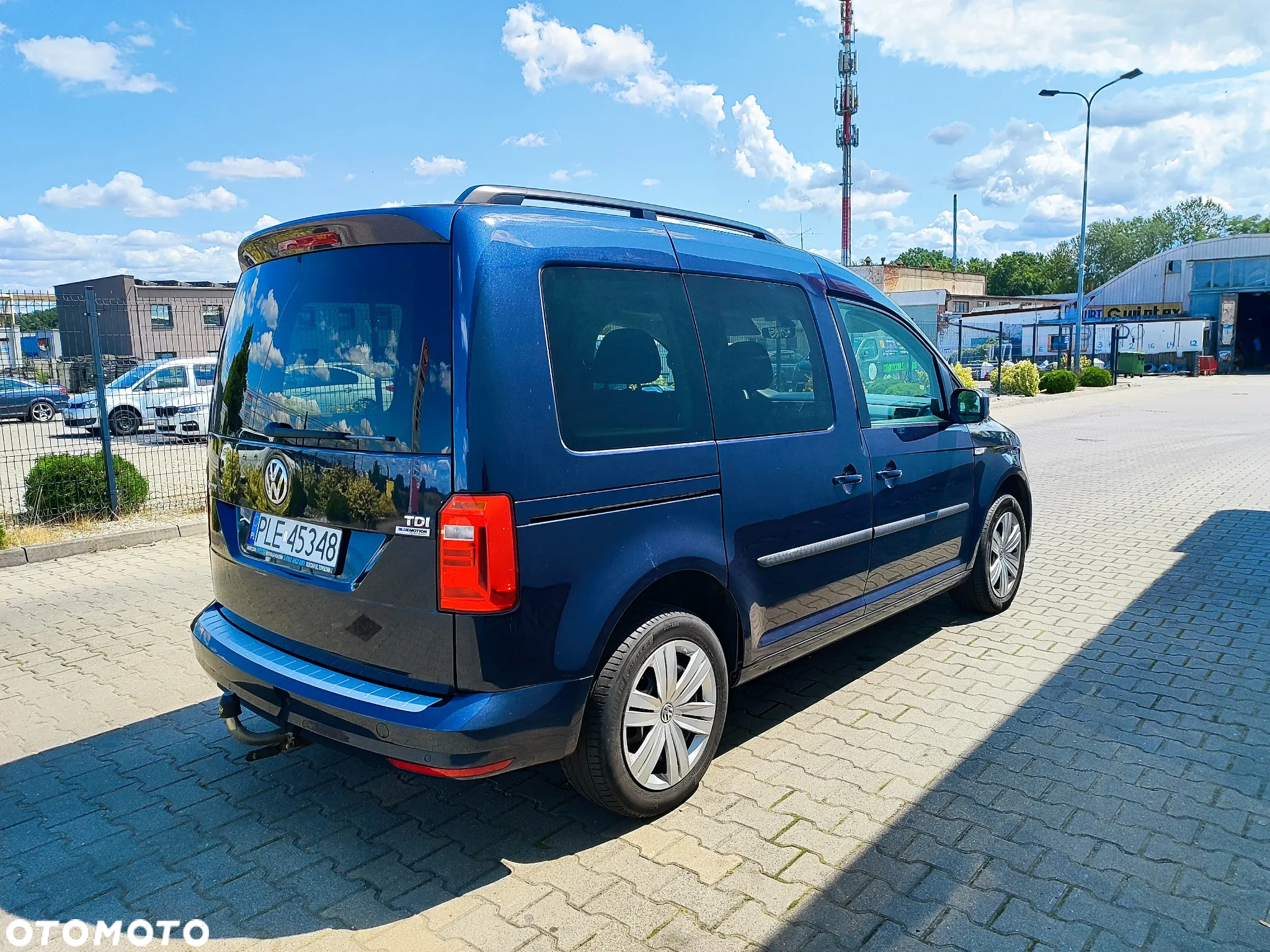 Volkswagen Caddy 2.0 TDI (5-Si.) Family - 4