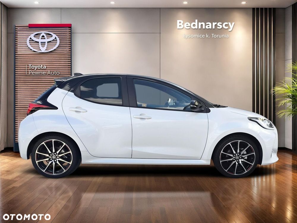 Toyota Yaris - 7