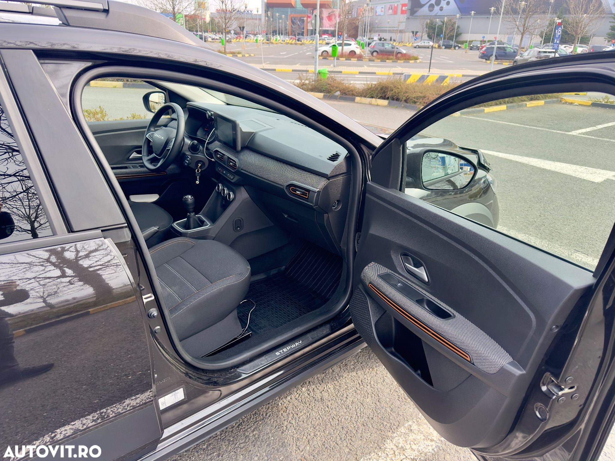 Dacia Sandero Stepway TCe 90 MT6 Expression - 11