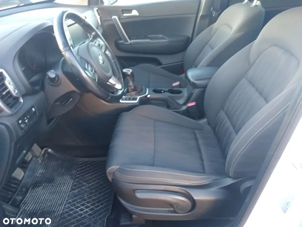 Kia Sportage - 9