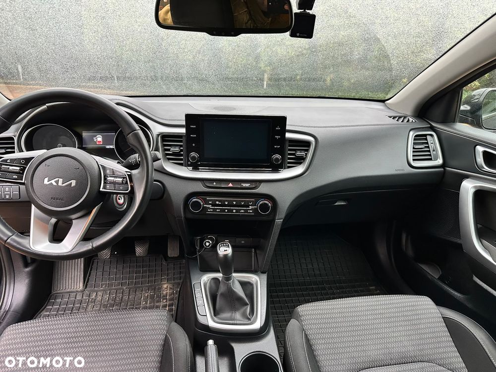 Kia XCeed - 6