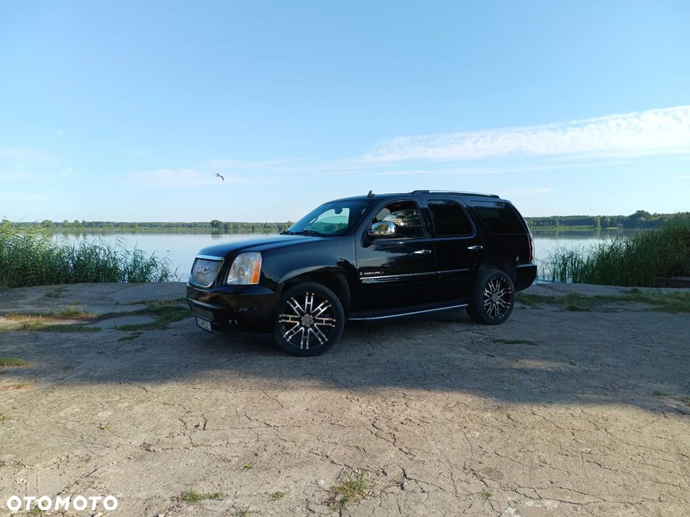 GMC Yukon Denali 6.2 - 1